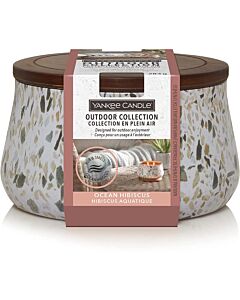 Yankee Candle Outdoor Candle - Ocean Hibiscus - Medium